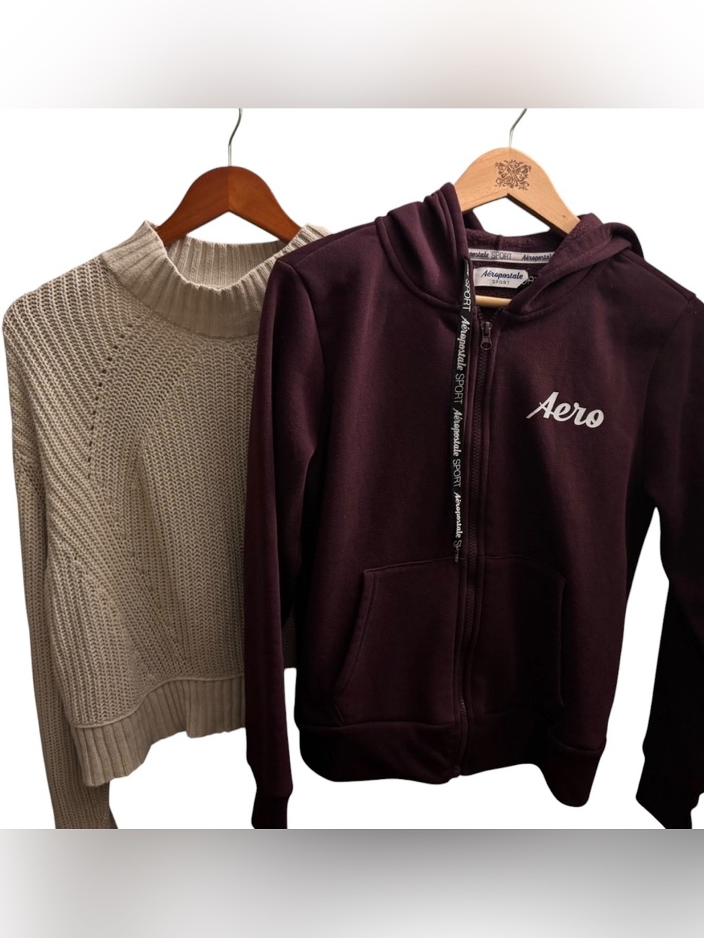 Cream Chunky Knit Sweater b& Aeropostale Sport Burgundy Hoodie Bundle Women’s M